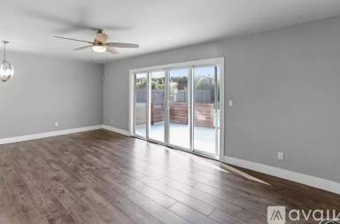 Main picture of 5263 Palmyra Ave