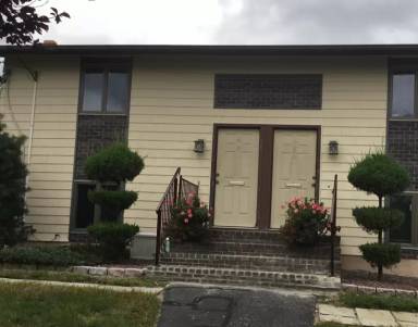 Main picture of 6 Katherine Dr
