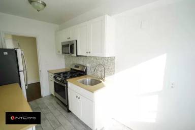 Main picture of 111 Ravine Ave