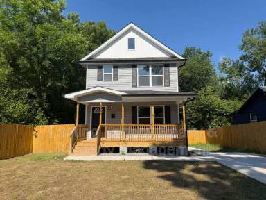 Main picture of 2036 Harrison Ave