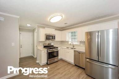 Main picture of 110 Park Place Ct