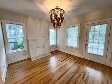 Main picture of 1537 Belmonte Ave