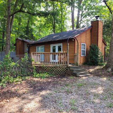 Main picture of 1301 Wait Ave