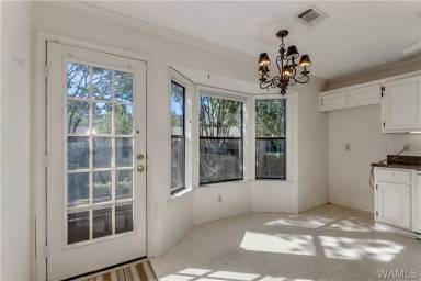 Main picture of 412 Shallow Creek Rd