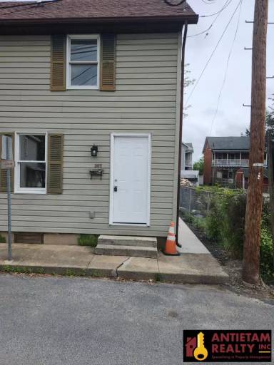 Main picture of 383-385 Tolbert Ave