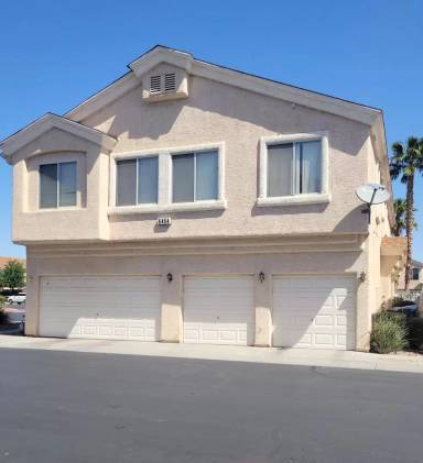 Main picture of 6454 Saddle Up Ave