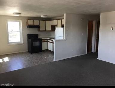 Main picture of 1004 Little Bay Ave