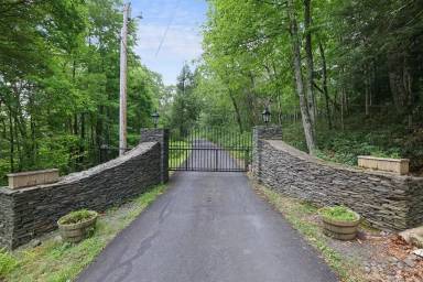 Main picture of 133 Montanesca Rd