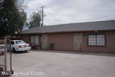 Main picture of 2227 N 24th Pl