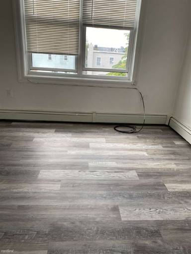 Main picture of 1735 63rd St