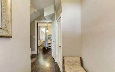 Main picture of 1932 35th St NW