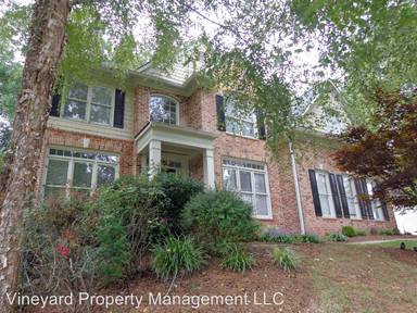 Main picture of 110 Ardsley Run