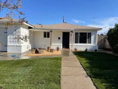 Main picture of 812 S Wilma Ave