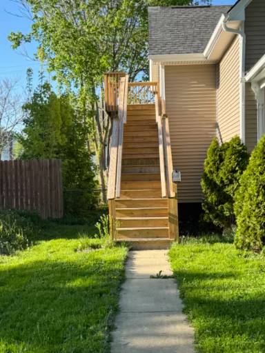 Main picture of 36 Ahrens St