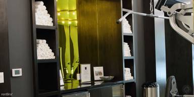 Main picture of Waterwall Place Luxury Apartments