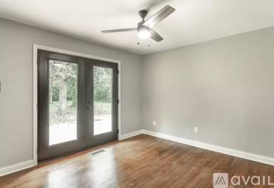 Main picture of 3332 Haywood Ave