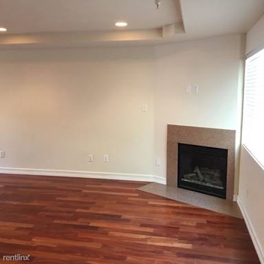 Main picture of 2410 N Naomi St