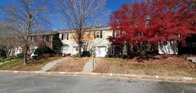 Main picture of 5403 Winters Way