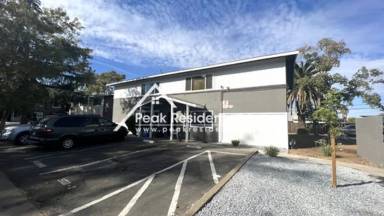 Main picture of 5720 Falconer Way