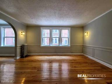 Main picture of 540-48 W Surf St