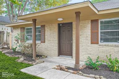 Main picture of 3539 Willie Way
