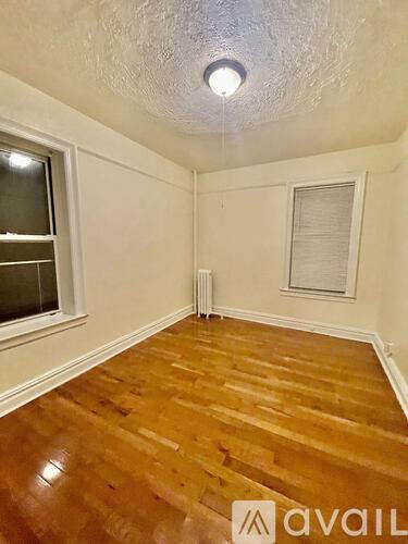 Main picture of 732 Avenue E