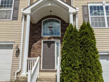 Main picture of 2218 Rising Hill Rd