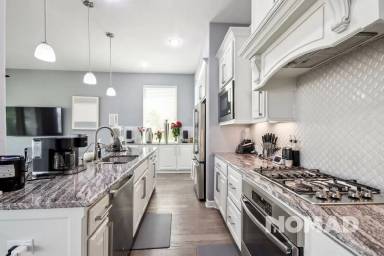 Main picture of 4303 Cottonwood Creek Ln