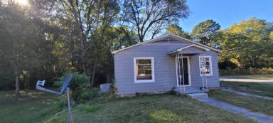 Main picture of 1604 Texas St