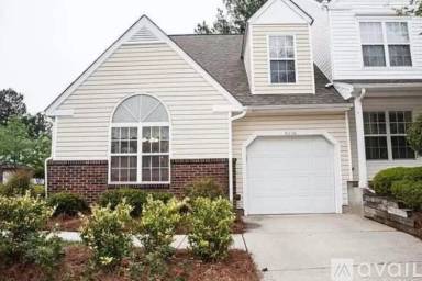 Main picture of 8426 Southgate Commons Dr