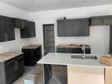 Main picture of 1055 W Province Way