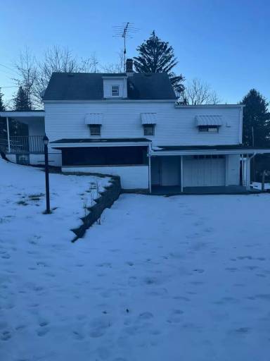 Main picture of 8204 Aber Rd