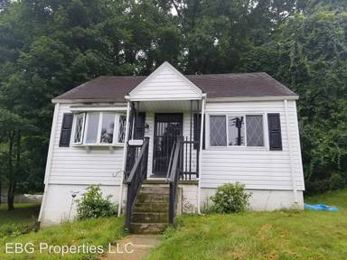 Main picture of 10110 Clair Ave