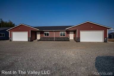 Main picture of 1611 N Lucus Rd