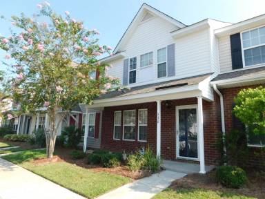 Main picture of 530 Candida Dr