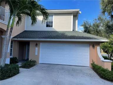 Main picture of 1631 Baseline Ln