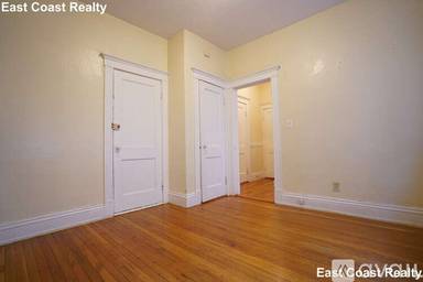 Main picture of 159 Kelton St