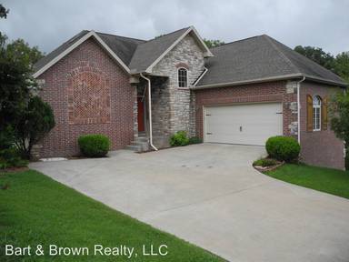 Main picture of 521 Jasmine Dr