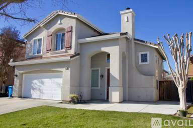 Main picture of 925 Oak Brook Way