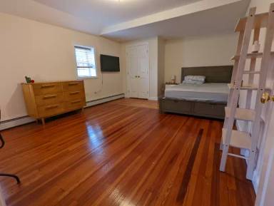 Main picture of 6 Prospect Hill Rd