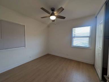 Main picture of 1598 S Reservoir St