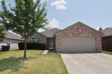 Main picture of 4812 Bridle Path Way