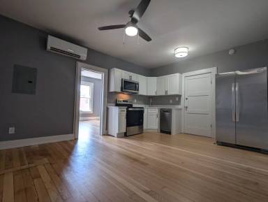 Main picture of 113 Mohawk St