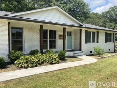 Main picture of 3174 Double Springs Rd SW