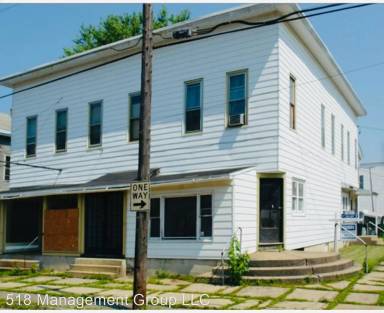 Main picture of 123 Grand St