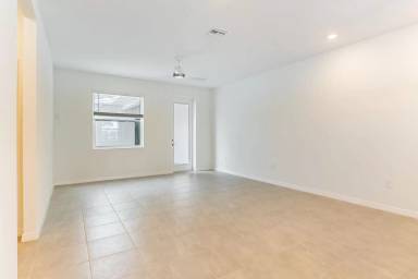 Main picture of 1929 Transom Ln
