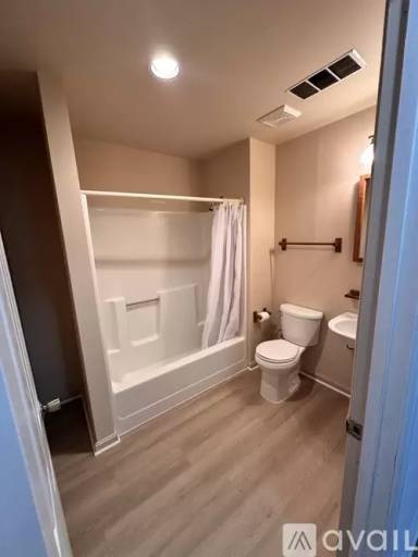 Main picture of 4 Payton Ct