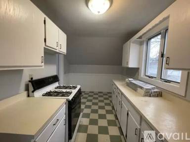 Main picture of 103 Dorchester St