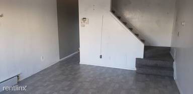Main picture of 36 Betty Ct