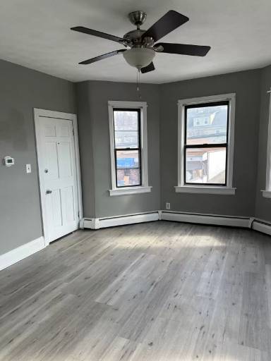 Main picture of 876 Charles St